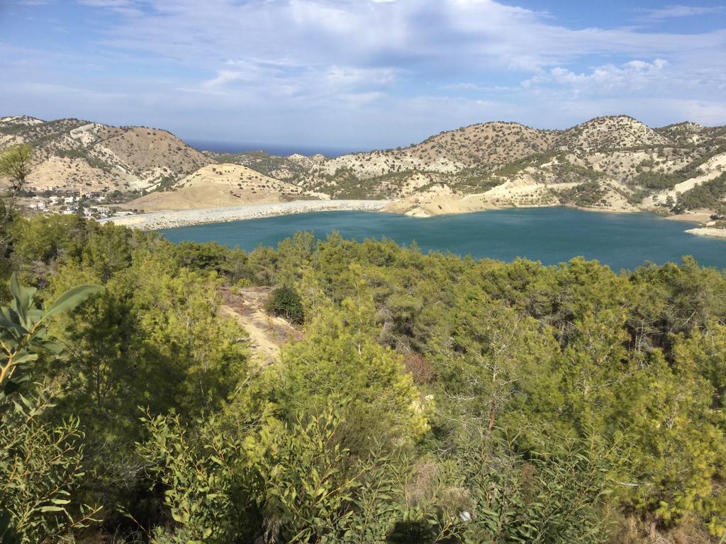 Aphrodite Beachfront Apartment Καζιβερά Εξωτερικό φωτογραφία