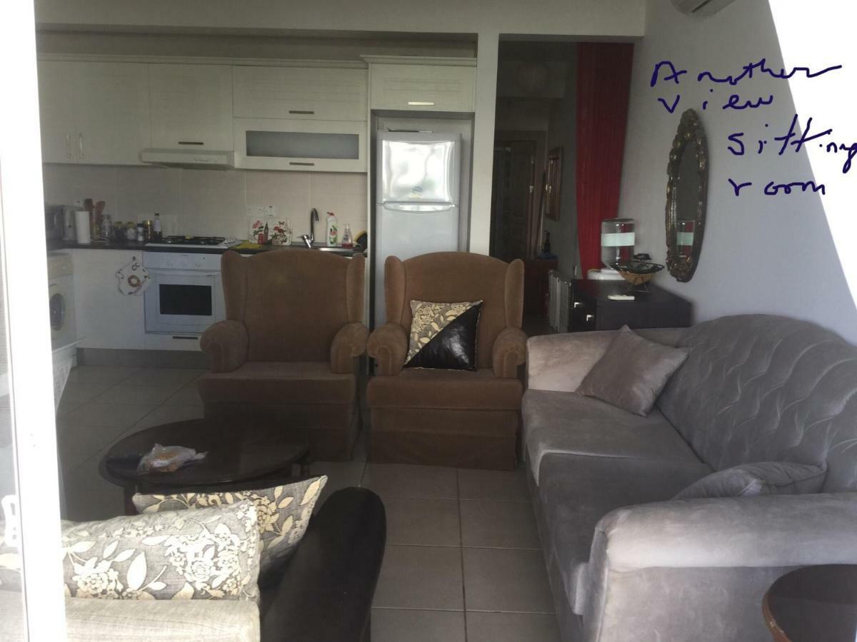 Aphrodite Beachfront Apartment Καζιβερά Εξωτερικό φωτογραφία