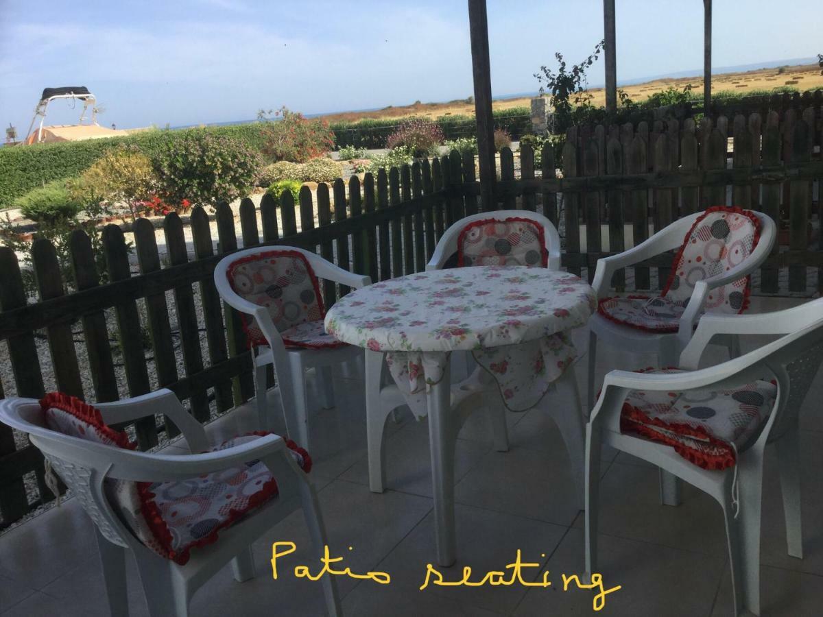 Aphrodite Beachfront Apartment Καζιβερά Εξωτερικό φωτογραφία